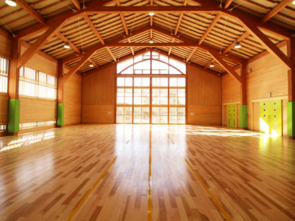 玉穂小学校体育館『えがお』