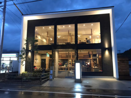 Shaw’s sushi bar&dining 河口湖